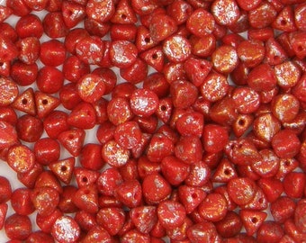 Ilos par Puca Bead, Opaque Coral Red Tweedy, 10 grams, 5x5 mm, Czech Bead, (93200-45703)
