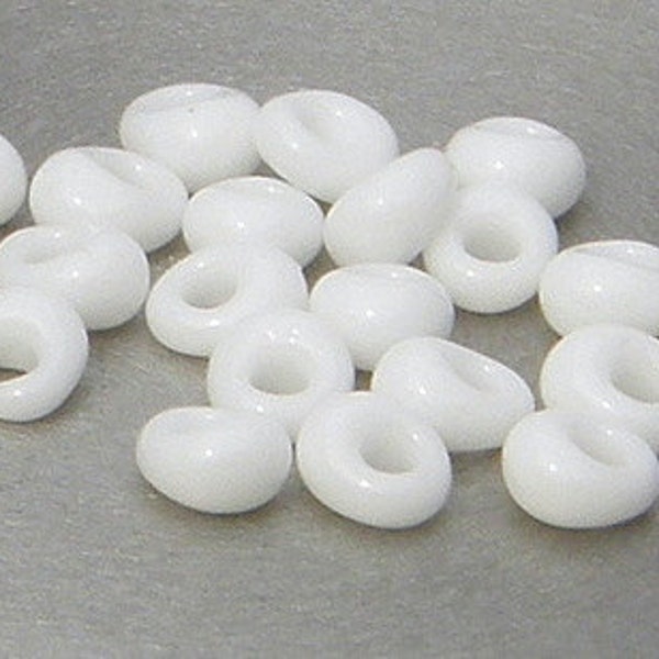 Magatama Bead, 4mm, Opaque White, Toho, Seed bead, (41), 10 grams