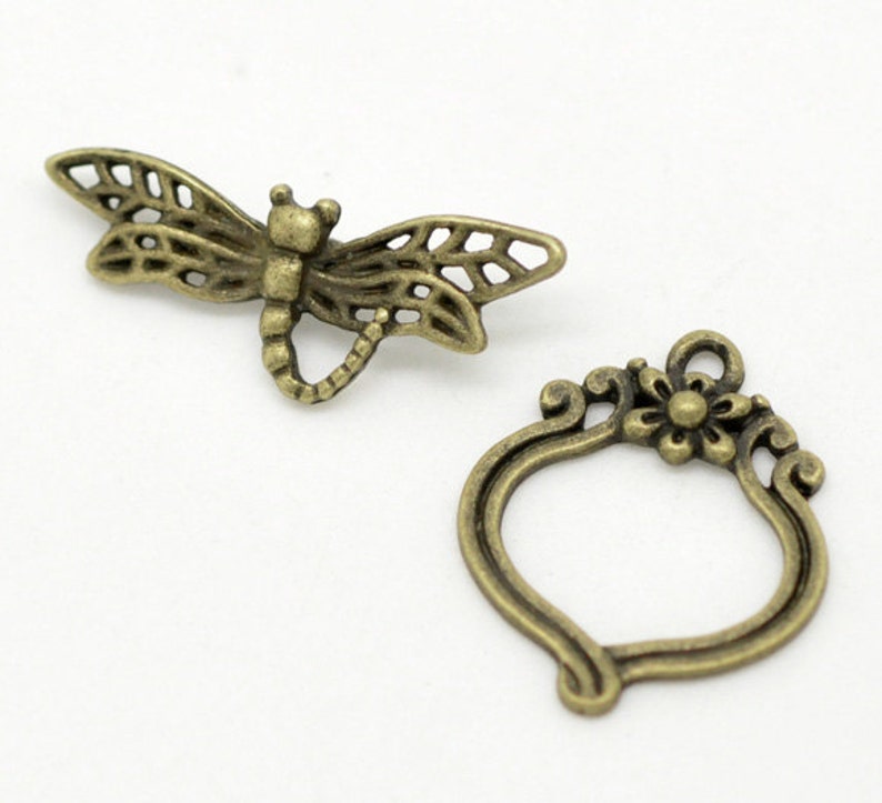 Antique Bronze/Brass Dragonfly & Flower Toggle Clasp CLP-T-AB-1, 4 sets image 1