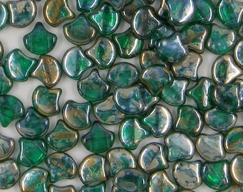 Ginko Bead, Emerald Rembrandt, 2 Hole Bead, (50720-43500), 7.5 mm, 30 count