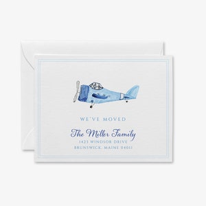 Vintage bewegende aankondiging vliegtuig | Adreswijziging briefkaart | We hebben kaarten verplaatst | Nieuw huis Nieuwe avonturen | Aquarelkunst verhuizen familie