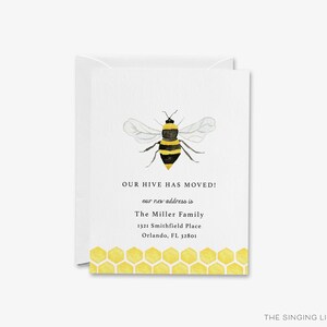 Aankondiging bewegende bij | Adreswijziging briefkaart | We zijn verhuisd kaart | Onze bijenkorf is verhuisd | Aquarel bij bewegend | Bijenliefhebber Nieuw huis