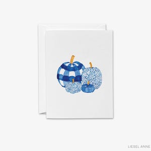 Blauwe en witte pompoenkaart | Leuke pompoenkaart | Preppy kaart | Happy Fall-kaart | Herfstkaart | Handgeschilderde aquarelkaart | Pompoenliefhebber