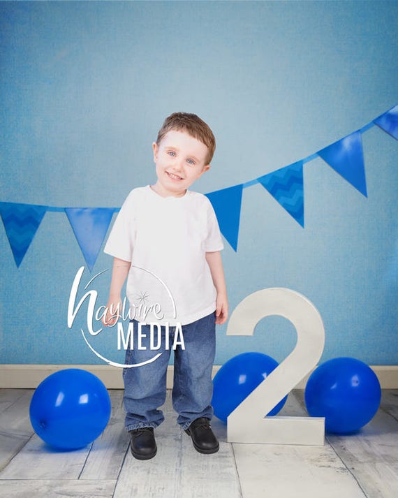 Niño de dos años, niño, segundo cumpleaños fotografía digital fondo de  fondo Prop con número Prop, globos de fiesta para fotógrafos -  España