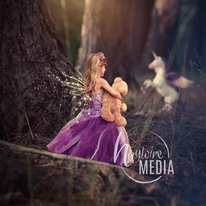Magical Child Princess Fairytale Enchanted Nature Forest in Woods with Unicorn - Digital Photo Backdrop Background - Instant JPG Télécharger