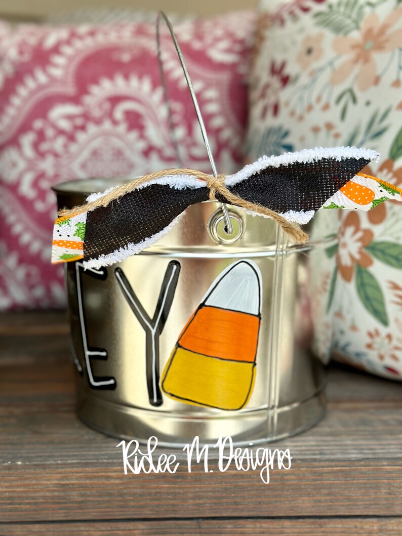 Personalized Halloween Bucket, Custom Trick or Treat Pail - Etsy