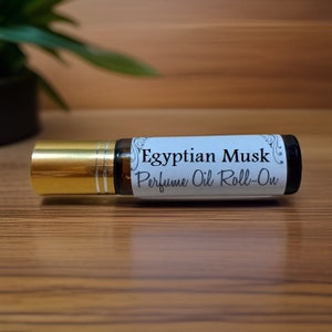 EGYPTIAN MUSK Roll on Perfume Oil 10ml Handmade Vegan - blend of amber with undertones of musk and patchouli & a hint of mystery!