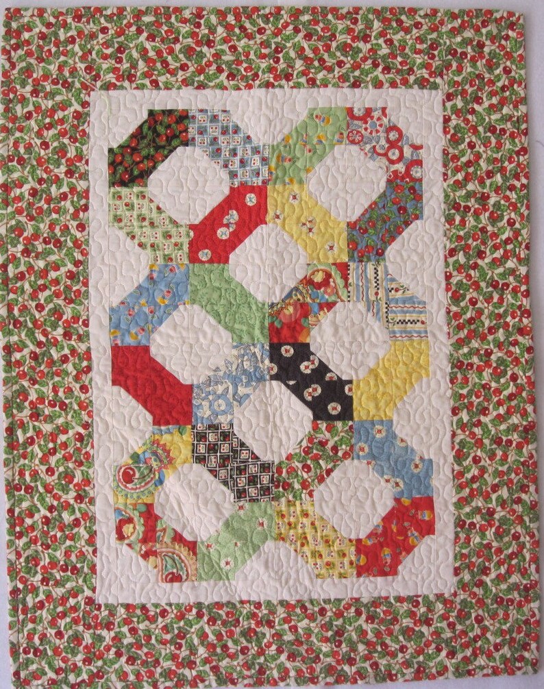 Mary Engelbreit Bow Tie Quilt image 1