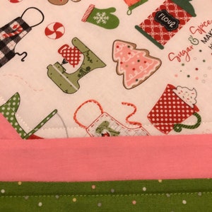 Pink and Green Table Topper image 2