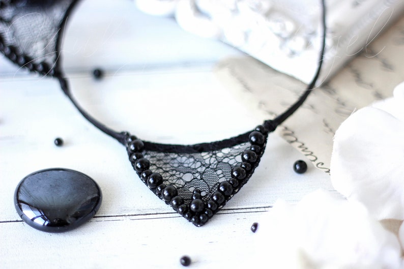 ariana pearl headband
