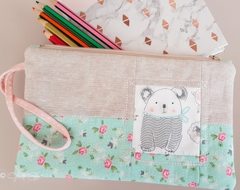Fussy Cut Pencil Case PDF Sewing Pattern: Zipper Pouch with Wristlet