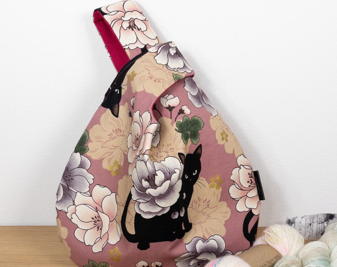 Pink Knot Bag in Japanese Cat Fabric, Japanese Knot Bag With Flowers ...