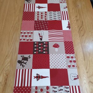 Christmas Linen Table Runner