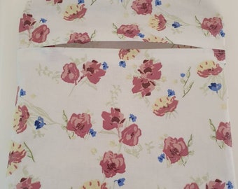 Flower Peg bag,peg storage,oilcloth peg bag,peg storage,clothes peg holder,clothes pin bag, flower oilcloth peg bag