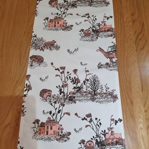 Exotic Animal / Oriental Table Runner