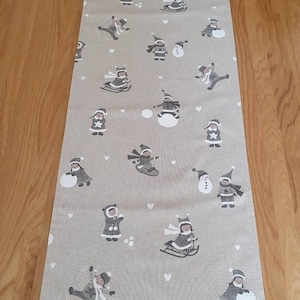 Snowgirl, Linen Christmas Table Runner