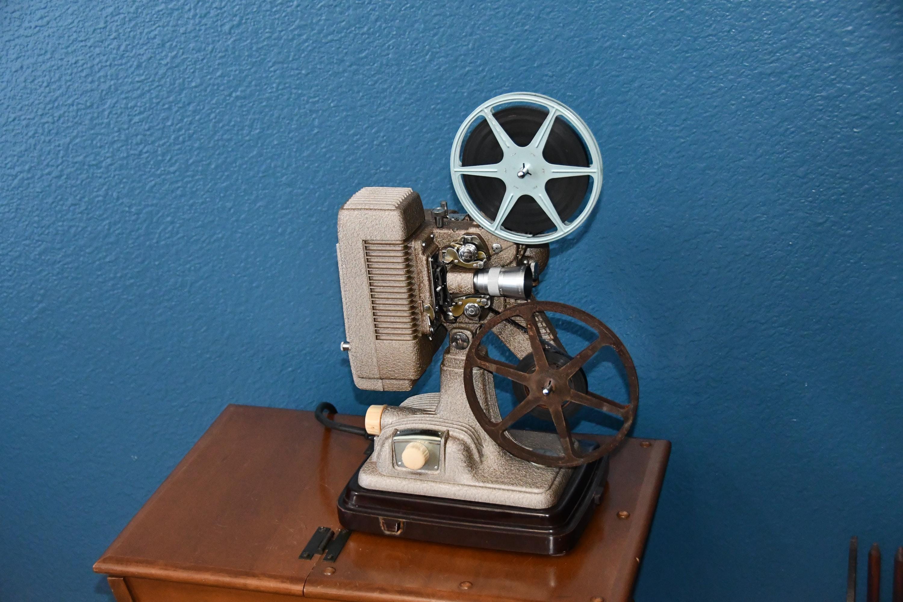 Vintage 8mm Projector With Case - Etsy