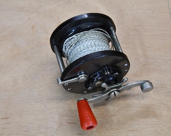 Penn 49 Super Mariner W/torpedo Bakelite Handle - Etsy