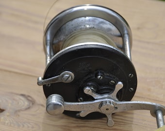 Penn Long Beach #66 Fishing Reel - Large Vintage Reel. for