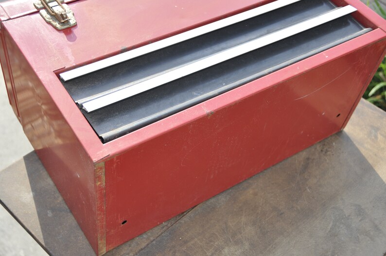 Older Craftsman Two Drawer Tool Box