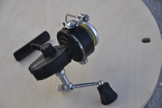 Vintage Garcia 3800 Spinning Reel 