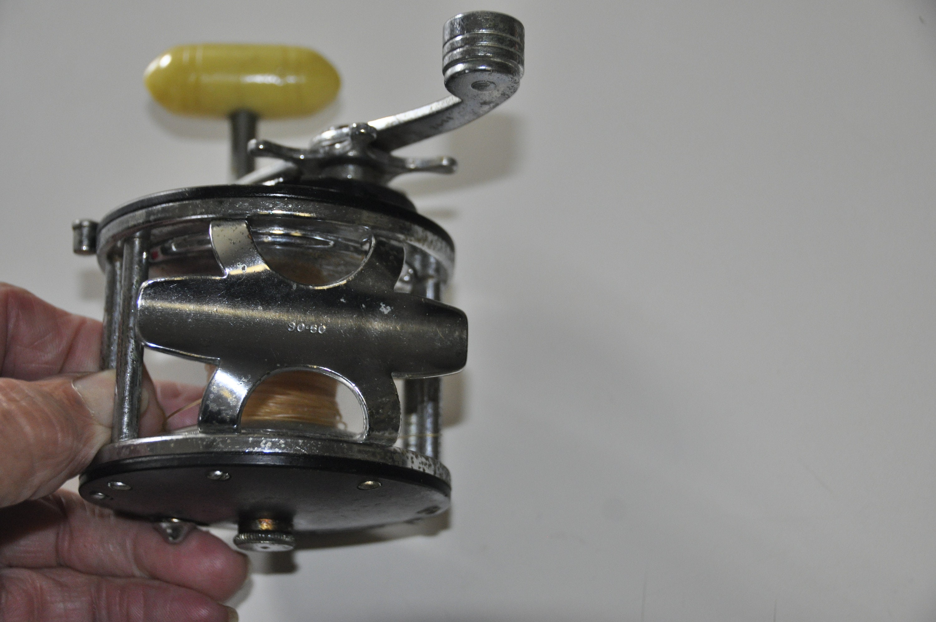 VINTAGE PENN LONG BEACH 60 FISHING TROLLING CONVENTIONAL SALTWATER FISHING  REEL