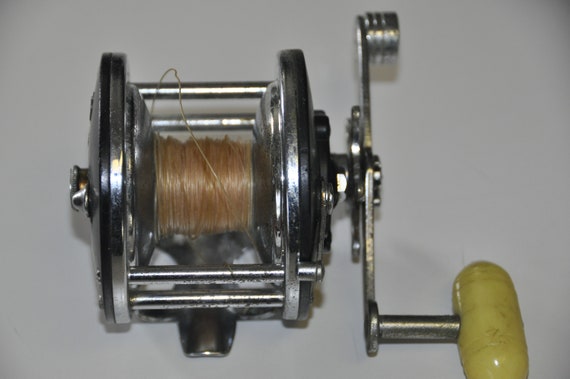 Vintage Penn 60 Long Beach Fishing Reel - Etsy Finland