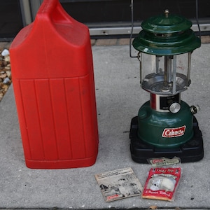 Coleman classic lantern 635B700J ケース付き Coleman classic lantern 635B700J ケース付き アウトドア