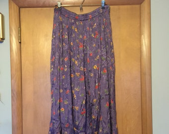 Classic 1990's 100% Crinkle Rayon Broomstick Skirt from Requirements in size Medium