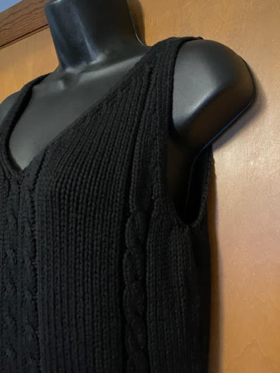 Black V-Neck Cable Knit Sleeveless Sweater From G… - image 2
