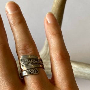 Romford silverplate wrap around spoon ring