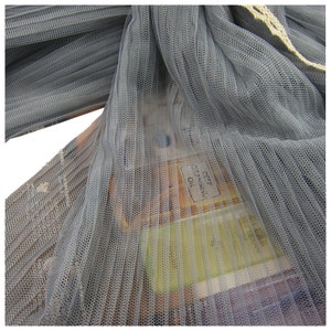 Grau Rüschen Plissee Mesh Stoff Crinkle Akkordeon Plissee Tüll Stoff für Kleid Rock Abendkleider 61 Zoll Breite LX179