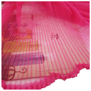 Rose Rot Rüschen Plissee Mesh Stoff Crinkle Akkordeon Plissee Tüll Stoff für Kleid Rock Abendkleider 61 Zoll Breite LX179