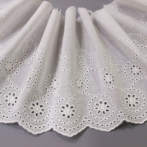 Lace Trim 5 Yard Ivory White Cotton Cloth Embroidery Ribbon Tapes Dress Top Clothing Sewing Fabric 17cm 6.7&quot; wide M4F246
