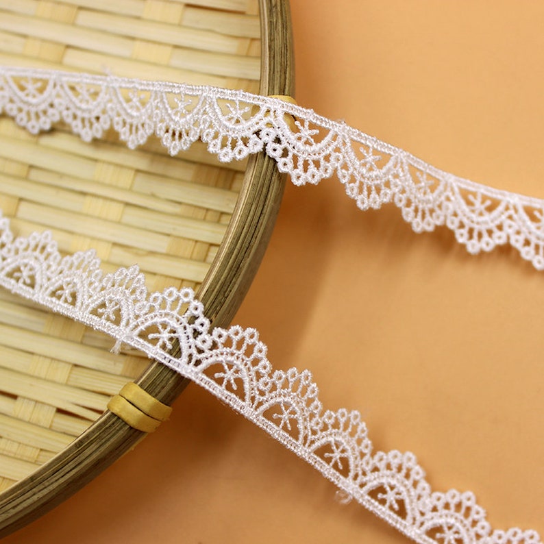 Lace Trim 20 Yards Ivory Milk Silk Polyester Lace Fabric Ribbon Tapes 1.3cm 0.51 wide 115697QL4K102