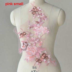 Applikationen 2 Stk. Rosa Braun Dunkelblau Blume Stickerei Spitze Aufnäher Hochzeitskleid Stage Kleidung Nähmaterial L24C39