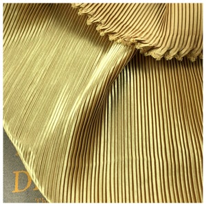 2 meters 150cm 59.05&quot; width champagne gold fine stripe crumple accordion pleated faux silk satin fabric clothes dress skirt MM17