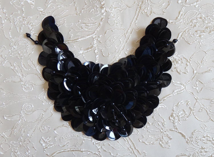 ハンドメイドv 3pcs 14x9cm Black Blue Yellow Red Flowers Sequins Beads