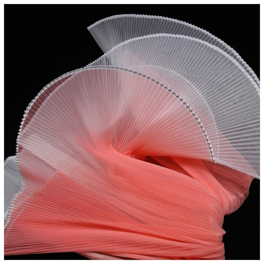 Pink Gradient Organ Pleated Hard Mesh Fabric Plisse Fabric Accordion ...