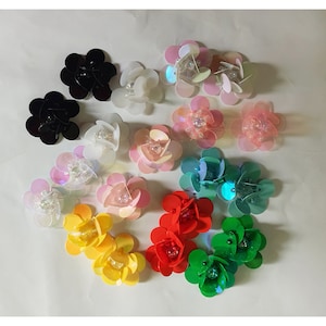 Sequins Patches 50pcs Beads Flower Appliques Brooch Stickers Patch for Clothes Bag Shoes Sew-On Sewing Accessories 3cm 1.18&quot; Wide M48C1 A