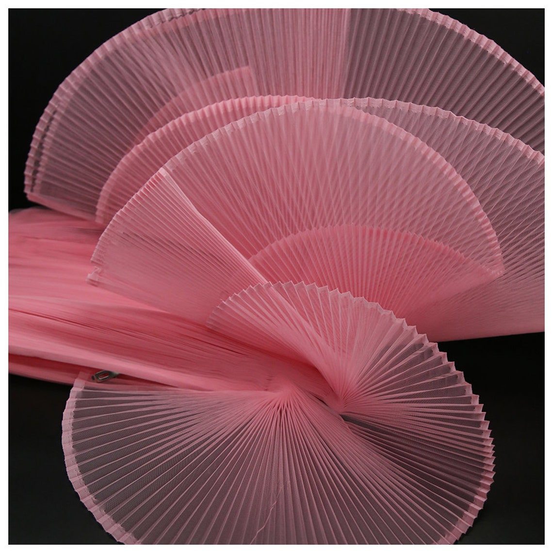 Pink Organ Pleated Hard Mesh Fabric Plisse Fabric Accordion Crimping ...
