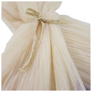 Beige Rüschen Plissee Mesh-Gewebe Crinkle Akkordeon Plissee Tüll Stoff für Kleid-Rock-Abend-Kleider 61 Zoll Breite LX179