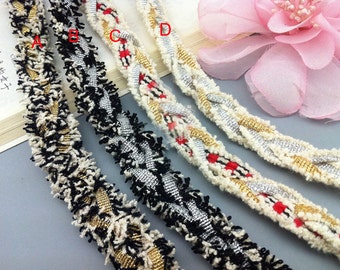 2 Yard Quasten-Fransen-Spitzenband: Beige, Schwarz, Silber, Gold (1.5-1.8 CM breit)