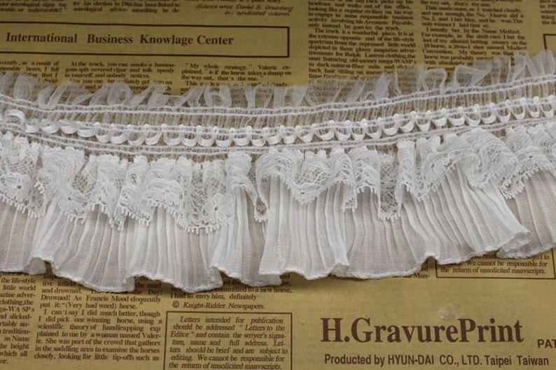 5 meter 3.15 8CM wide ivory stretch elastic ruffled double pleat lace trim ribbon fabric for dresstops M35H4 Free Ship