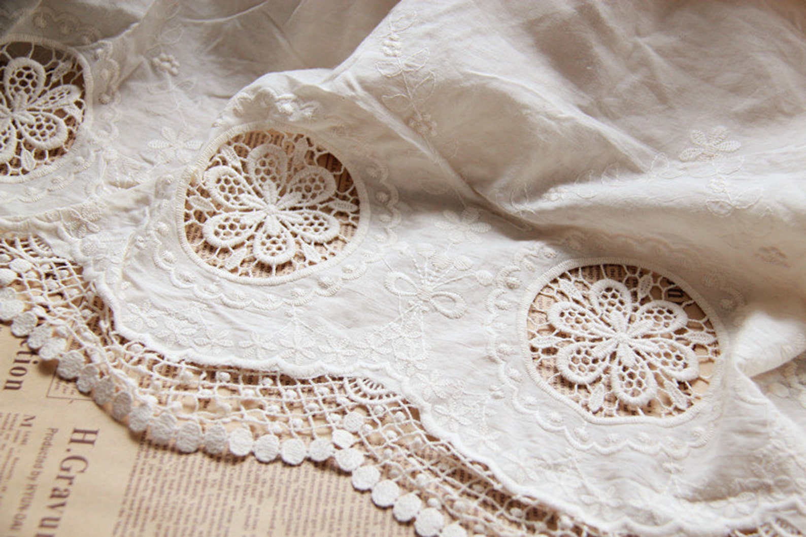Tissu Chintz Ivoire - 280 Cm De Large - Coton/polyester - Neuf