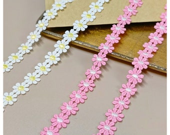 Little Daisy Flower Lace Trim 13 Meter White Yellow Floral Embroidered Lace Fabric Ribbon Sewing Material 1.5cm 0.6"Wide M5F1