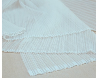 Organ Pleated Mesh Gauze Tulle Fabric Ivory Plisse fabric DIY Sewing Craft Material Designer Fabrics for Dress Skirt 59&quot; Wide M37F7