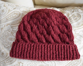 Gestrickte Wolle Manschetten Zopf Burgund Beanie Mütze; Handarbeit, Unikat