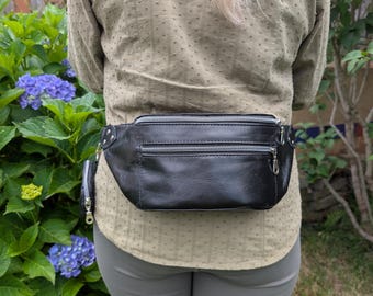 Schwarze Leder Unisex Fanny Pack / Hip Bag / Gürteltasche - Zwei Taschen, langlebig, handgefertigt