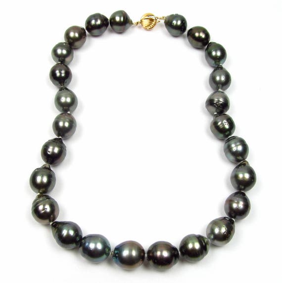 9-11 mm Baroque Tahitian Pearl Necklace from Pearl Accessory.